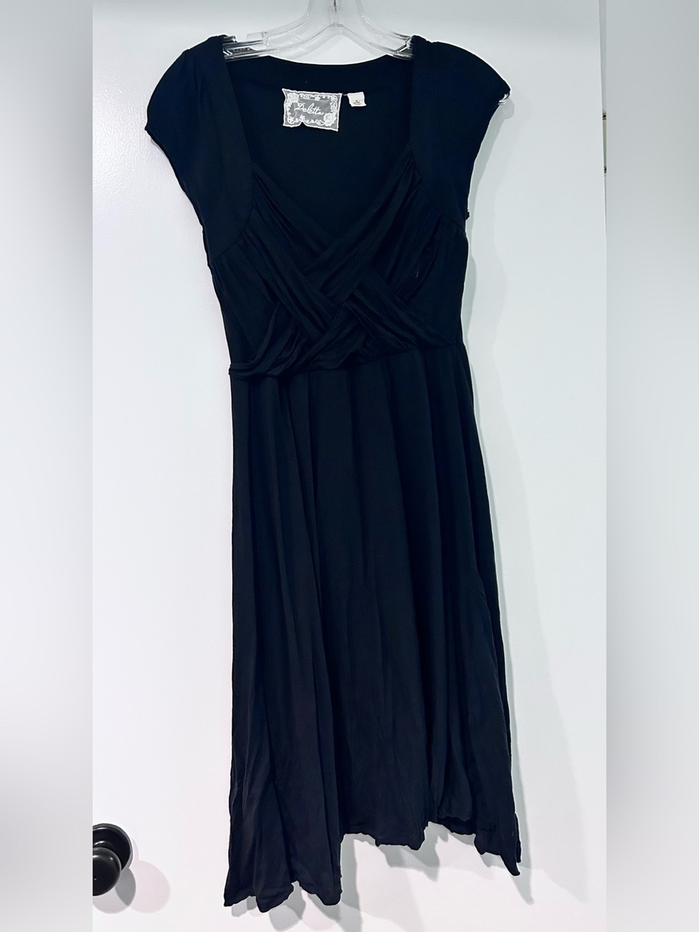 Anthropologie Deletta Black Cap Sleeve V-Neck Midi Women’s Dress - EUC